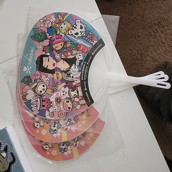 Tokidoki Hand Fans ✨️ - Picture 3 of 3
